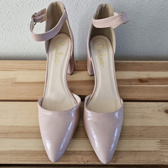 Lulus Shoes - Lulu's Blush Croc-Embossed Heels